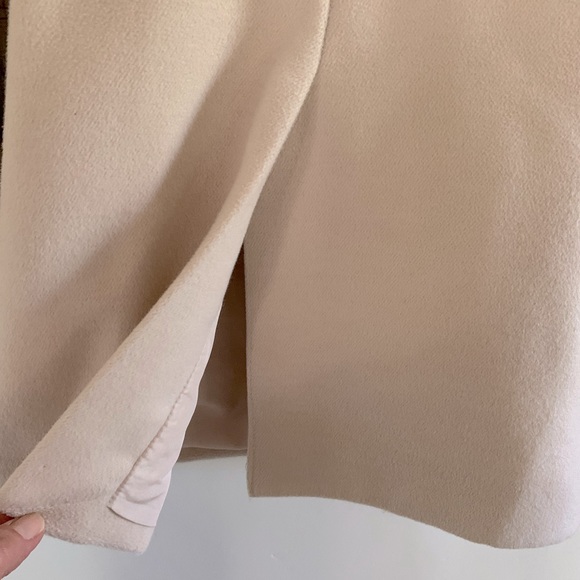 H&M cream blush coat with tie belt covered snap closure notched lapel size M - Picture 6 of 13